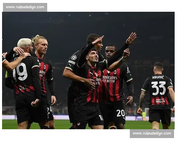 红黑军团迎战真蓝黑焦点对决意甲争四关键一战圣西罗夜晚强强碰撞悬念拉满